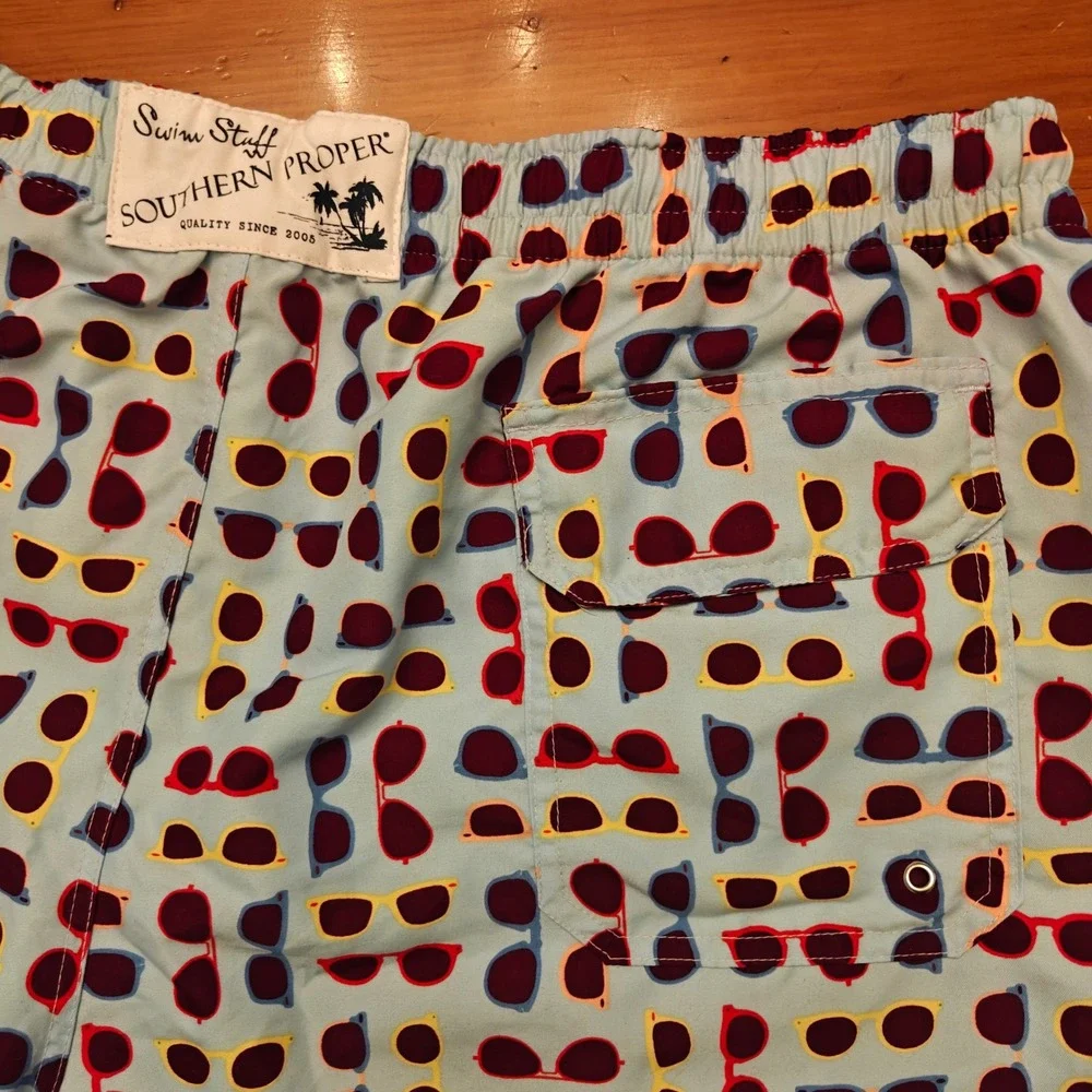 Southern Proper Sunglasses‎ Swim Shorts Men's XXL Resort Beach Summer Casual EUC